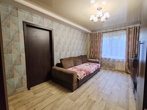
  Продам 3-комн. квартиру, 55.3 м², Железнодорожников ул, д. 10а
. Фото 1.