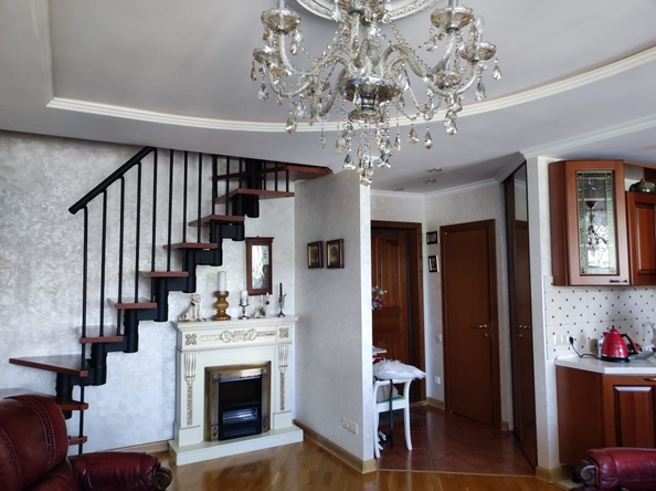 
  Продается 4-комн. квартира, 83.1 м², Ады Лебедевой ул, д. 66
. Фото 66.