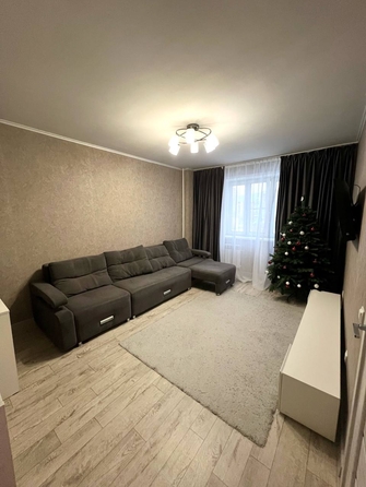 
   Продам 2-комнатную, 55.6 м², Судостроительная ул, 27д

. Фото 4.