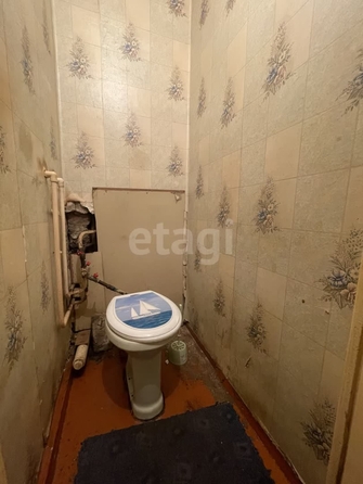 
   Продам 2-комнатную, 50 м², Машиностроителей пр-кт, 9

. Фото 10.