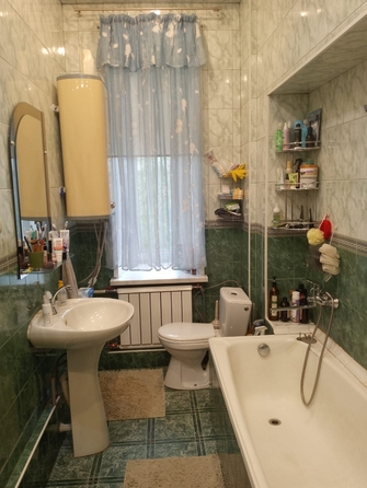 
   Продам 2-комнатную, 63.8 м², Малиновского ул, 30

. Фото 19.