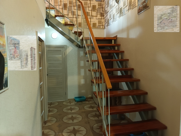 
   Продам 4-комнатную, 132.4 м², Воронова ул, 14и

. Фото 1.