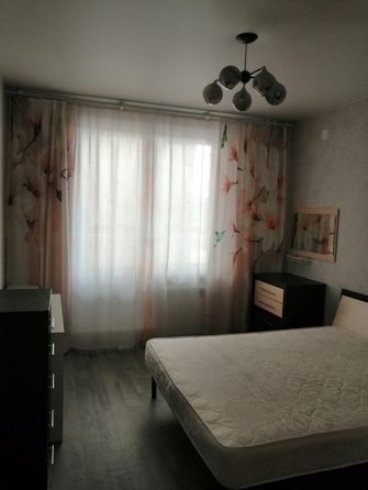 
   Продам 2-комнатную, 51.3 м², Калинина ул, 175е

. Фото 3.