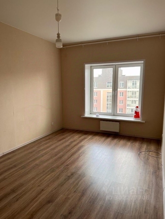 
  Сдам в аренду 1-комнатную квартиру, 40 м², Красноярск

. Фото 2.