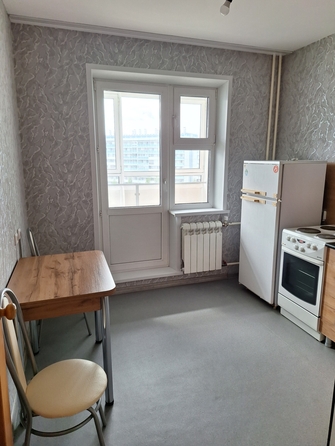 
  Сдам в аренду 1-комнатную квартиру, 33 м², Красноярск

. Фото 2.