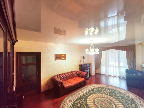 
   Продам 2-комнатную, 80 м², Весны ул, 21

. Фото 2.