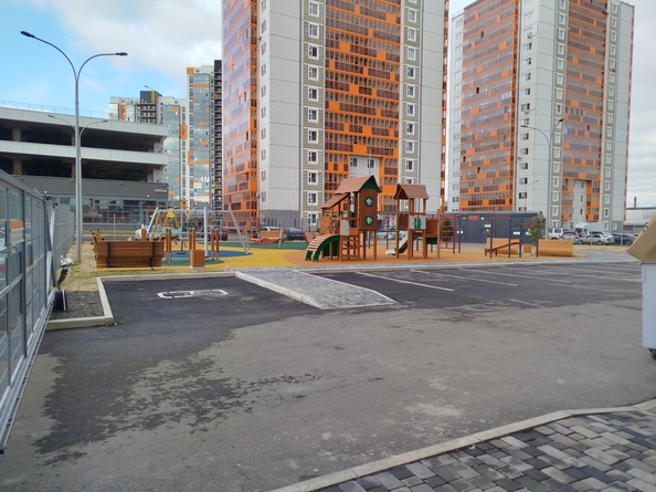 
   Продам 2-комнатную, 48 м², Аральская ул, 53а

. Фото 21.