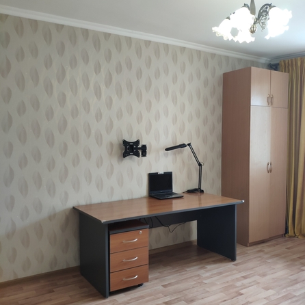 
  Сдам в аренду 1-комнатную квартиру, 54 м², Красноярск

. Фото 2.