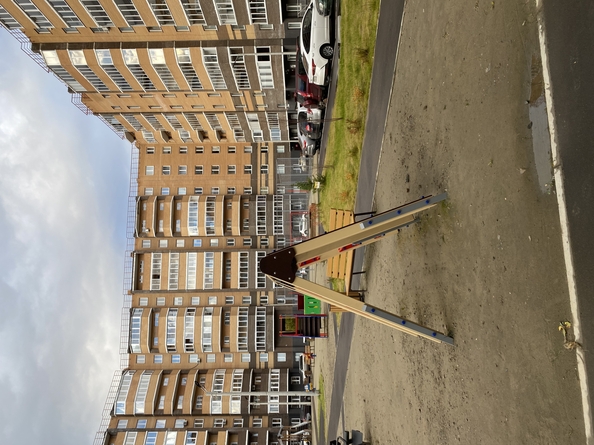 
   Продам 2-комнатную, 58.5 м², Шахтеров ул, 8

. Фото 1.
