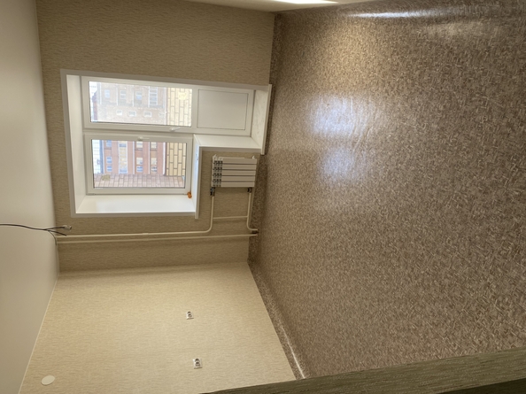 
   Продам 2-комнатную, 58.5 м², Шахтеров ул, 8

. Фото 14.
