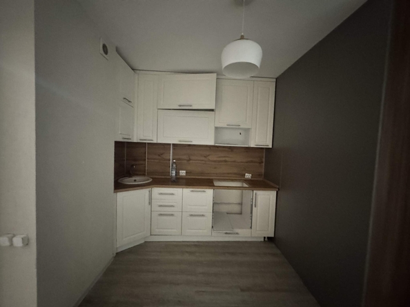 
  Сдам в аренду апартаменты, 28 м², Красноярск

. Фото 1.