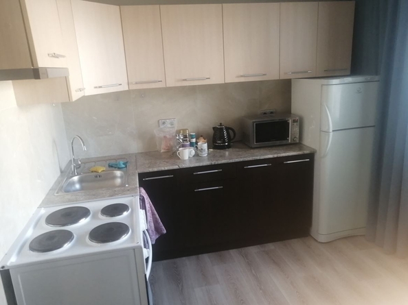 
  Сдам 1-комн. квартиру, 31 м², Мичурина ул, д. 2д
. Фото 2.