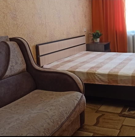
  Сдам посуточно 1-комн. квартиру, 44 м²
. Фото 4.