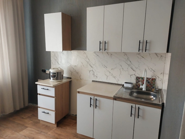 
  Сдам 2-комн. квартиру, 53 м², Львовская ул, д. 32
. Фото 3.