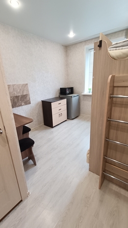 
  Продается 1-комн. квартира, 11.7 м², Калинина ул, д. 10
. Фото 2.