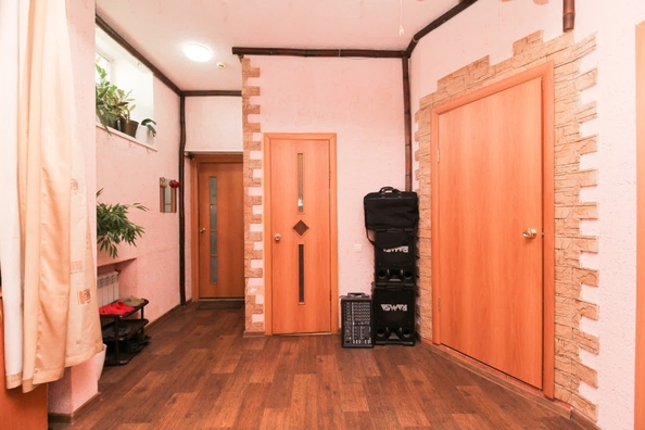 
  Продам универсальное помещение, 107 м², Карбышева ул, д. 24а
. Фото 4.