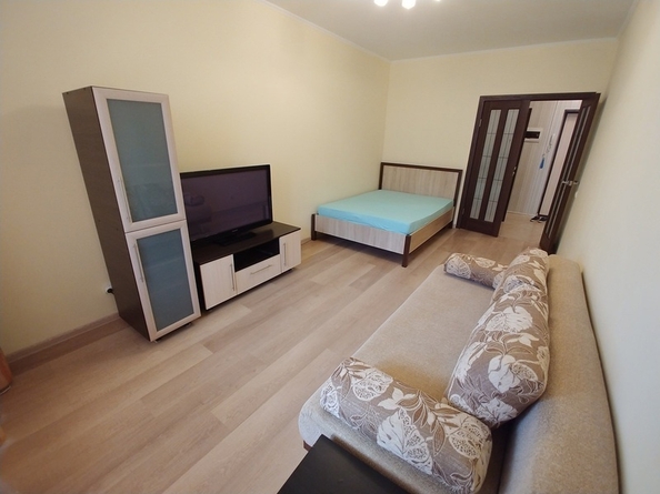 
  Сдам 1-комн. квартиру, 31 м², Матросова ул, д. 5
. Фото 1.