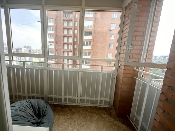 
  Продам 2-комн. квартиру, 77 м², Судостроительная ул, д. 86
. Фото 9.