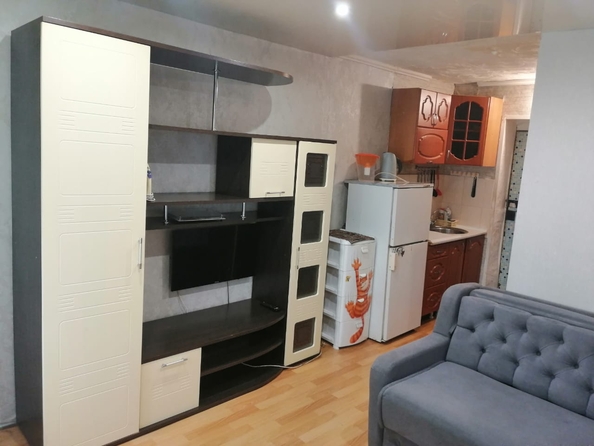 
  Сдам 1-комн. квартиру, 18 м², Тобольская ул, д. 1
. Фото 1.
