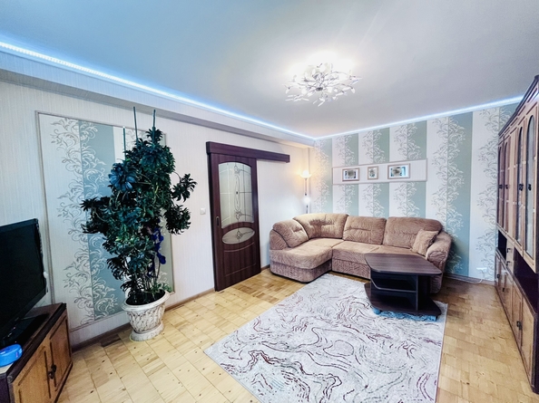 
  Продам 2-комн. квартиру, 39.2 м², Металлургов пр-кт, д. 22а
. Фото 10.
