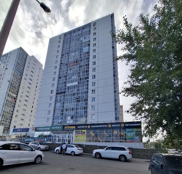 
  Сдам 2-комн. квартиру, 54 м², Киренского ул, д. 35
. Фото 15.