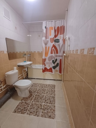 
  Продам 1-комн. квартиру, 42 м², Алексеева ул, д. 27
. Фото 8.