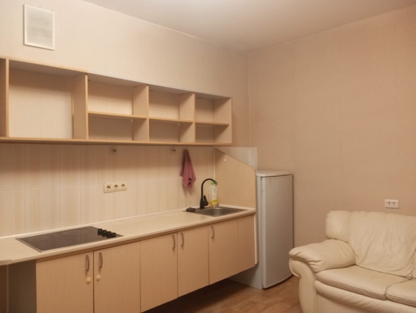 
  Сдам 1-комн. квартиру, 55 м², Авиаторов ул, д. 62
. Фото 2.