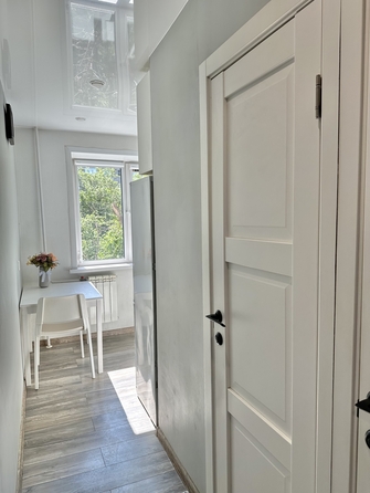 
  Продам 4-комн. квартиру, 62 м², Ульяновский пр-кт, д. 28
. Фото 1.
