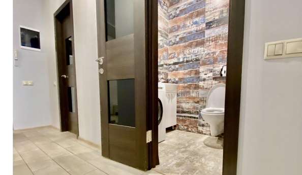 
  Сдам 1-комн. квартиру, 40 м², Чернышевского ул, д. 77
. Фото 4.