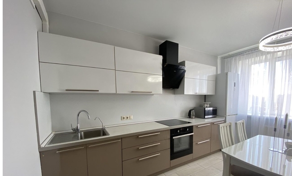
  Сдам 1-комн. квартиру, 40 м², Чернышевского ул, д. 77
. Фото 5.