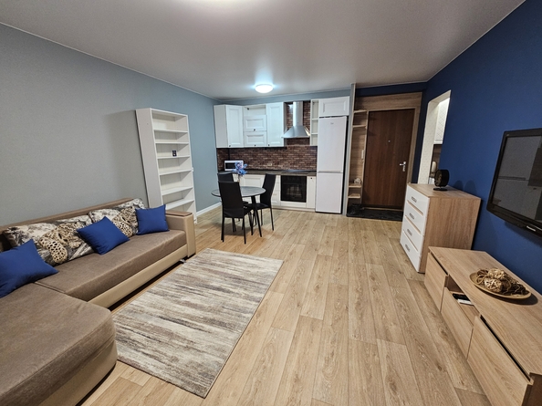 
  Продается 1-комн. квартира, 41 м², Линейная ул, д. 76
. Фото 9.