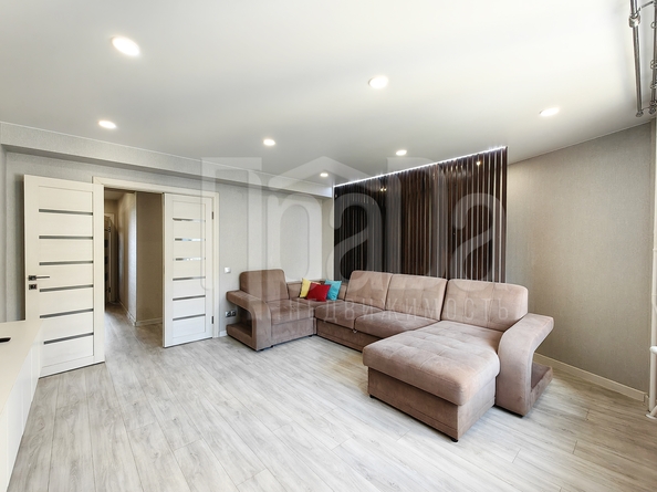 
  Продам 3-комн. квартиру, 70 м², Караульная ул, д. 40
. Фото 7.