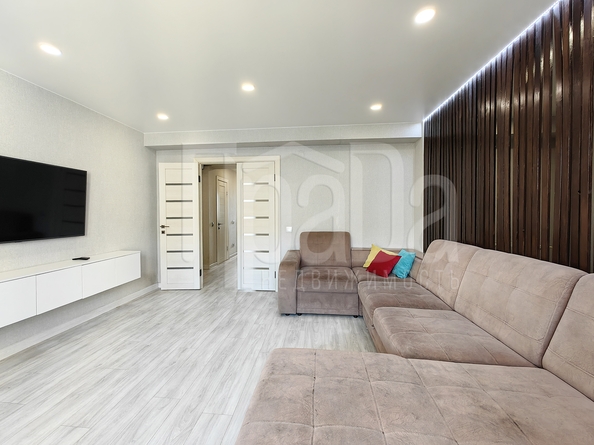 
  Продам 3-комн. квартиру, 70 м², Караульная ул, д. 40
. Фото 8.