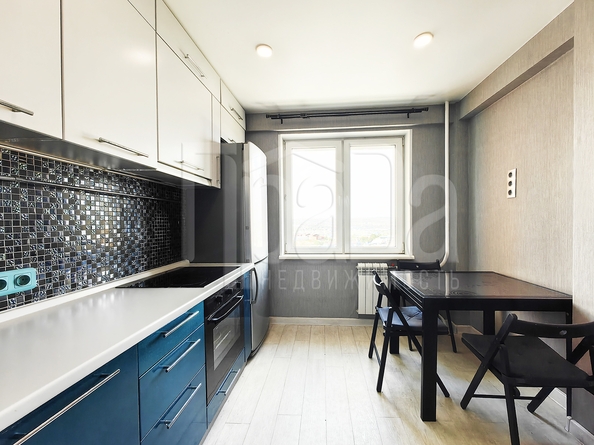 
  Продам 3-комн. квартиру, 70 м², Караульная ул, д. 40
. Фото 20.