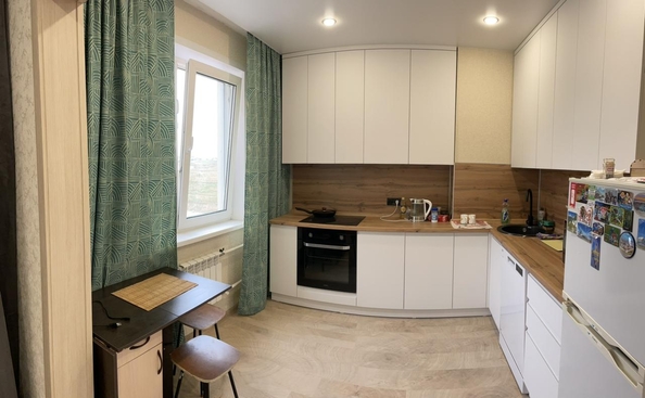 
  Продам 1-комн. квартиру, 44 м², 60 лет образования СССР пр-кт, д. 62д
. Фото 2.
