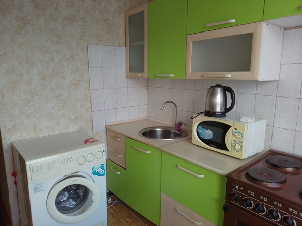 
  Продается 1-комн. квартира, 32 м², Энергетиков ул, д. 32
. Фото 4.