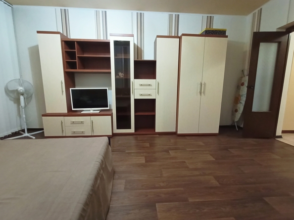 
  Сдам 1-комн. квартиру 51 м². Фото 5.