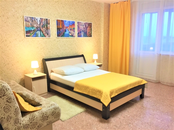 
  Сдам посуточно 1-комн. квартиру 50 м². Фото 1.