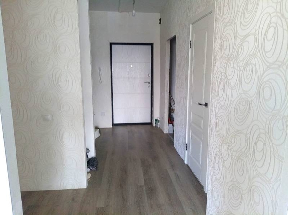 
  Продам 3-комнатный апартамент 90 м², в ЖК Золотое сечение, дом 1. Фото 6.