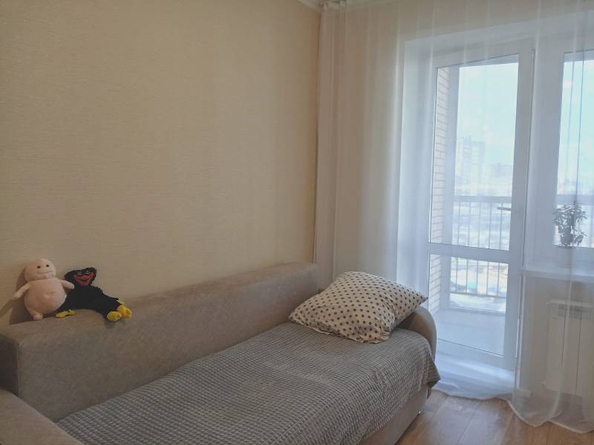 
  Продам 3-комнатный апартамент 90 м², в ЖК Золотое сечение, дом 1. Фото 7.