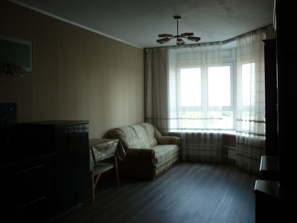 
  Продам 2-комнатный апартамент 50 м², в ЖК Золотое сечение, дом 1. Фото 15.