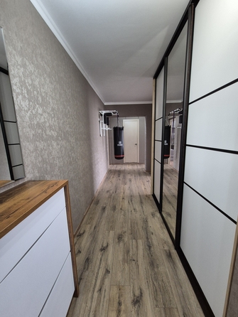 
  Продам 3-комн. квартиру 67.5 м², в ЖК Нанжуль-Солнечный, дом 1. Фото 28.