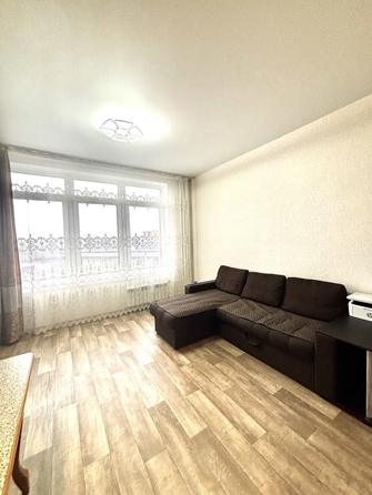 
  Продам 2-комн. квартиру 64 м², в ЖК Перья, дом 1. Фото 8.