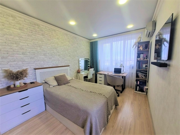 
  Продам 3-комн. квартиру 142 м². Фото 18.
