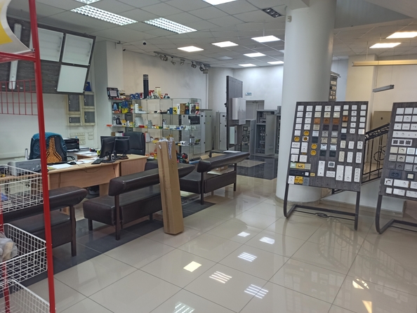 
  Сдам склад 1300 м². Фото 6.
