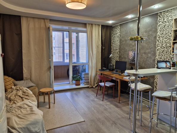 
  Продается 1-комн. квартира 50.4 м², в ЖК Толстого, 17. Фото 8.