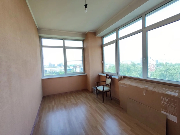 
  Продам 2-комн. квартиру 97.6 м². Фото 16.