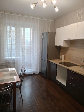 
  Сдам 1-комн. квартиру 37 м². Фото 1.