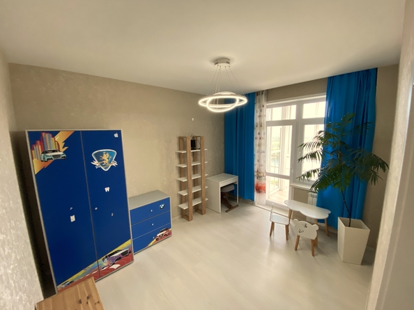 
  Продам 4-комн. квартиру 146 м². Фото 17.