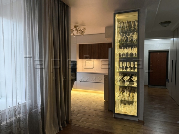 
  Продается 3-комн. квартира 76.7 м², в ЖК Южный берег, дом 5. Фото 7.